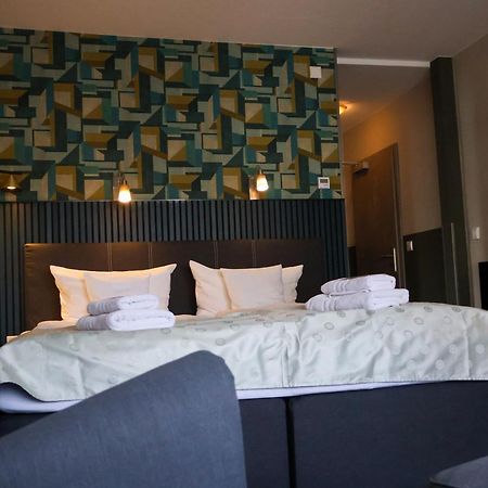 Gaestehaus Dresdner Hof ツィッタウ エクステリア 写真